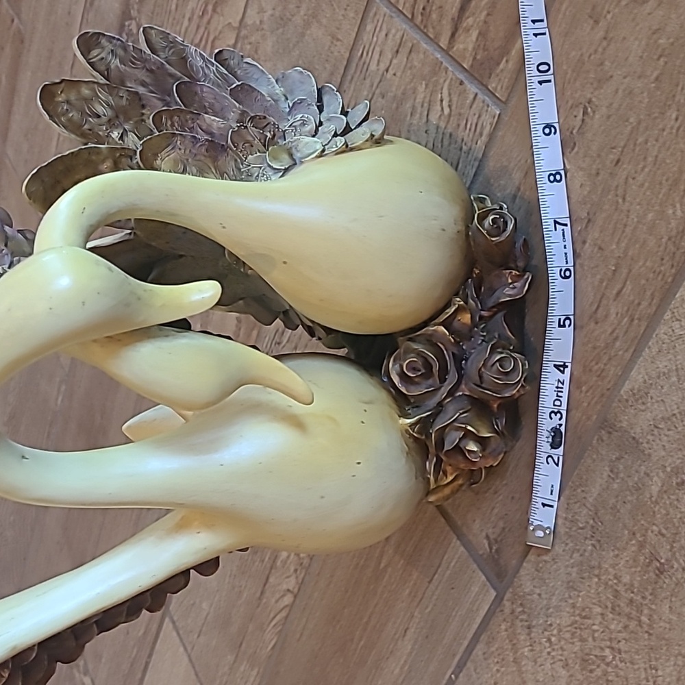 Vintage Swan Large Sculpture Candle Holder Rare Decor Love Birds Beautiful - Picture 16 of 16